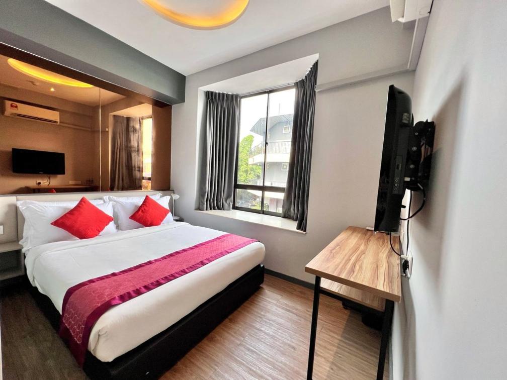 Bayu 23 Hotel 亞庇 外观 照片