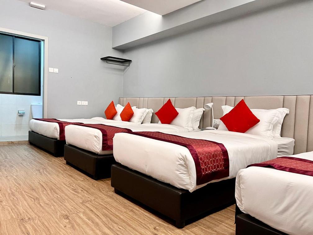 Bayu 23 Hotel 亞庇 外观 照片